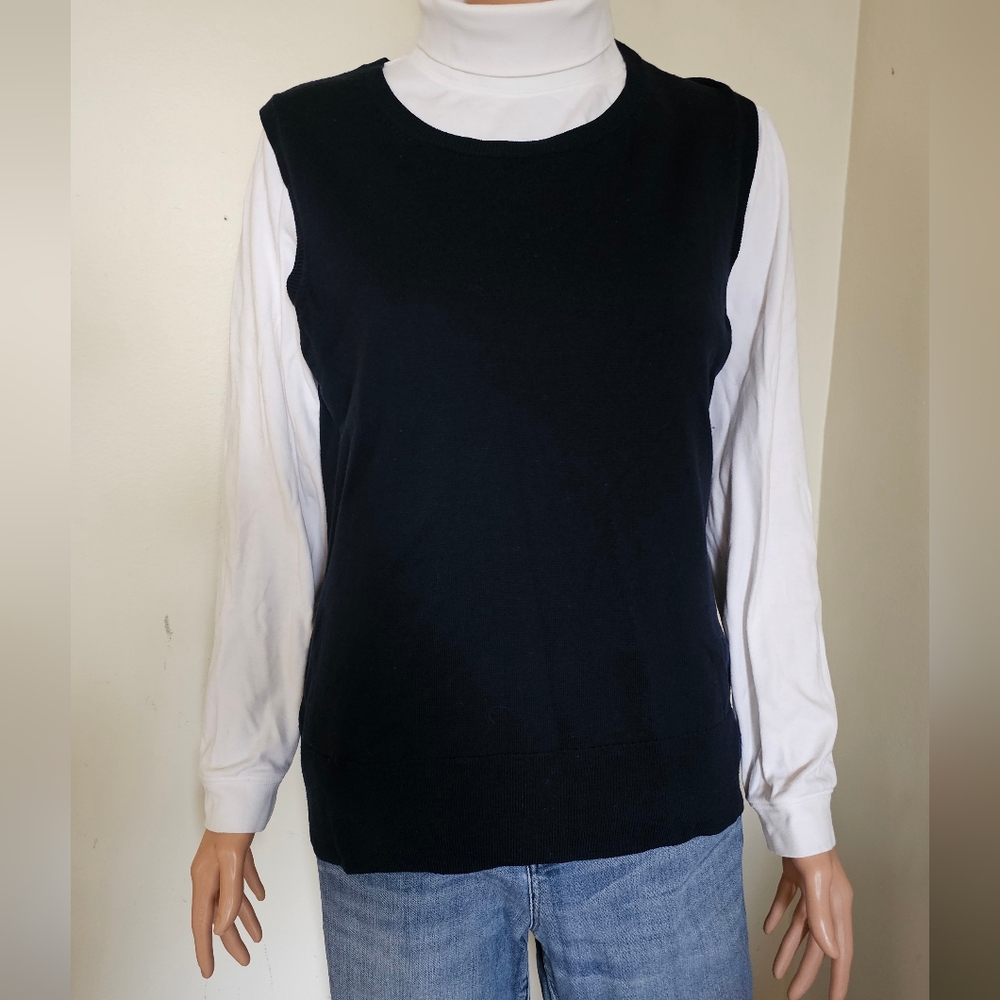Sleeveless Sweater Vest